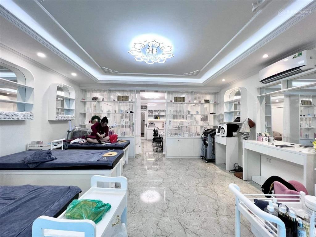 Bán pl đỗ quang  ô tô  kd đỉnh. dt 60m x 6 tầng, mt 4.5 m. view vườn hoa. giá 27 tỷ 0832 108 ***