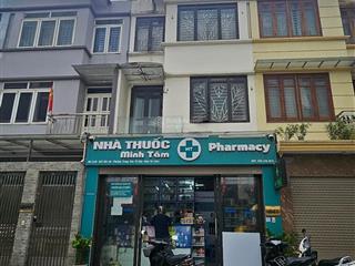 Bán liền kề khu c37 số 17 tố hữu, vỉa hè, kinh doanh sầm uất diện tích 70m2, mt 5m, xây 4 tầng