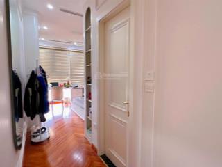 Bán lô góc mái vòm. dt 118m2  golden palm  21 lê văn lương, sẵn sổ đỏ, có slot ô tô, giá 10.5 tỷ