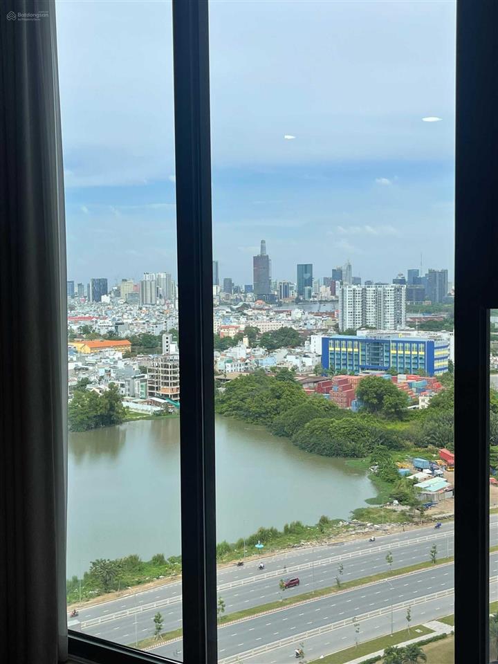 Bán căn hộ 1pn + 1 làm việc, view pháo hoa, dt 44,27m2. eco green q7. giá 3.7 tỷ. 0888 887 ***