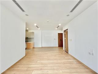 Bán nhanh căn hộ 2 phòng ngủ, 2wc, 79m2, eco green q7. giá 6.8 tỷ.  0888 887 ***