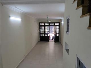 Cho thuê nhà liền kề kđt đại kim, hoàng mai, 60m2 x 4 tầng, 2 ô tô tránh, vỉa hè rộng, 14,5 tr/th