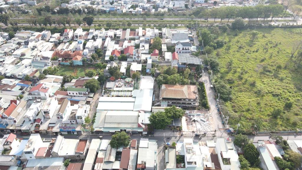 Siêu hiếm có góc 3 mặt tiền phường long bình, biên hòa, đồng nai, 6600m2 sẵn 200 thổ cư. sổ sẵn