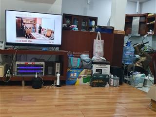 Nhà dương quảng hàm, p5, gv, dt 8m x 10m nhà 1 trệt 1 lầu. giá 6,9 tỷ