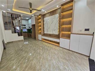 Nhà đẹp  gía tốt  bán 20 căn phụng châu giá 2tỷ562tỷ782tỷ953tỷ hơn dt 30364065m2 đường ô tô
