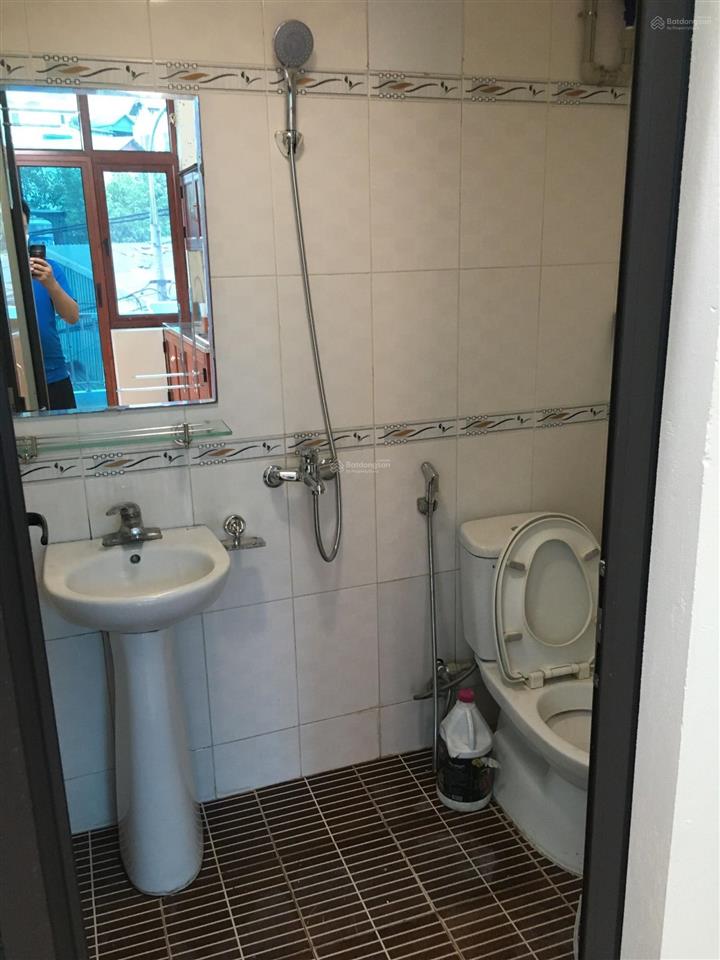 Cho thuê phòng mới xây 30 m2 full đồ cầu giấy