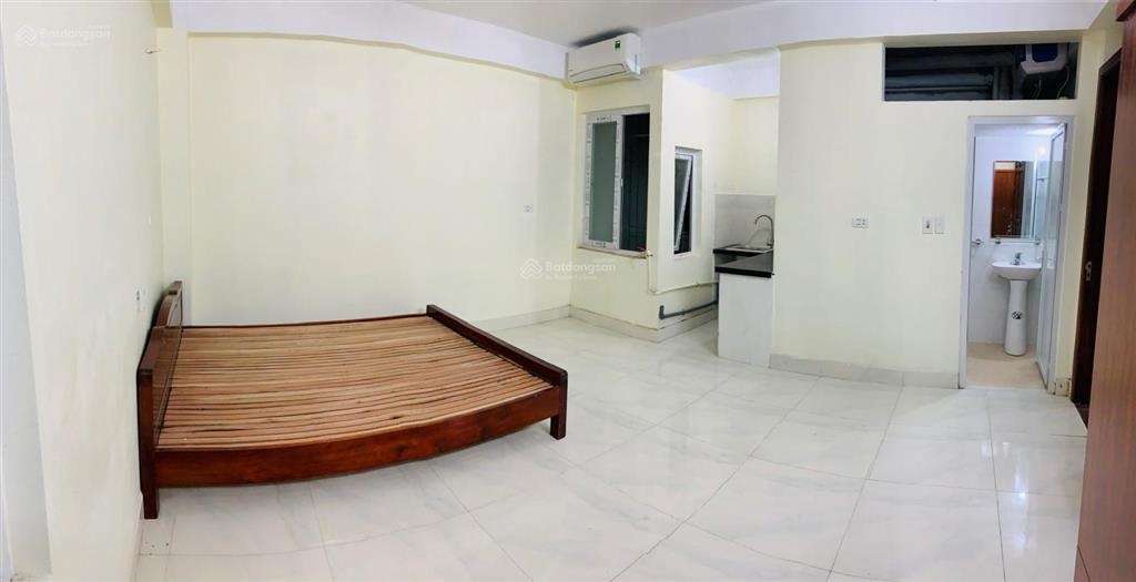 Cho thuê phòng mới xây 30 m2 full đồ cầu giấy