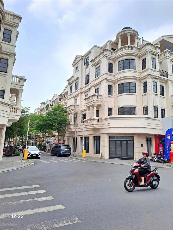 Bán mặt tiền lý thái tổ, quận 10 4,5x36m hầm 6 tầng  hđt 140 triệu/tháng  giá 45 tỷ tl