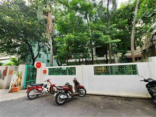 Siêu phẩm góc mt đường thương hiệu, dt 9 x 18m không lg kvxd hầm 5 lầu giá chỉ 21 tỷ