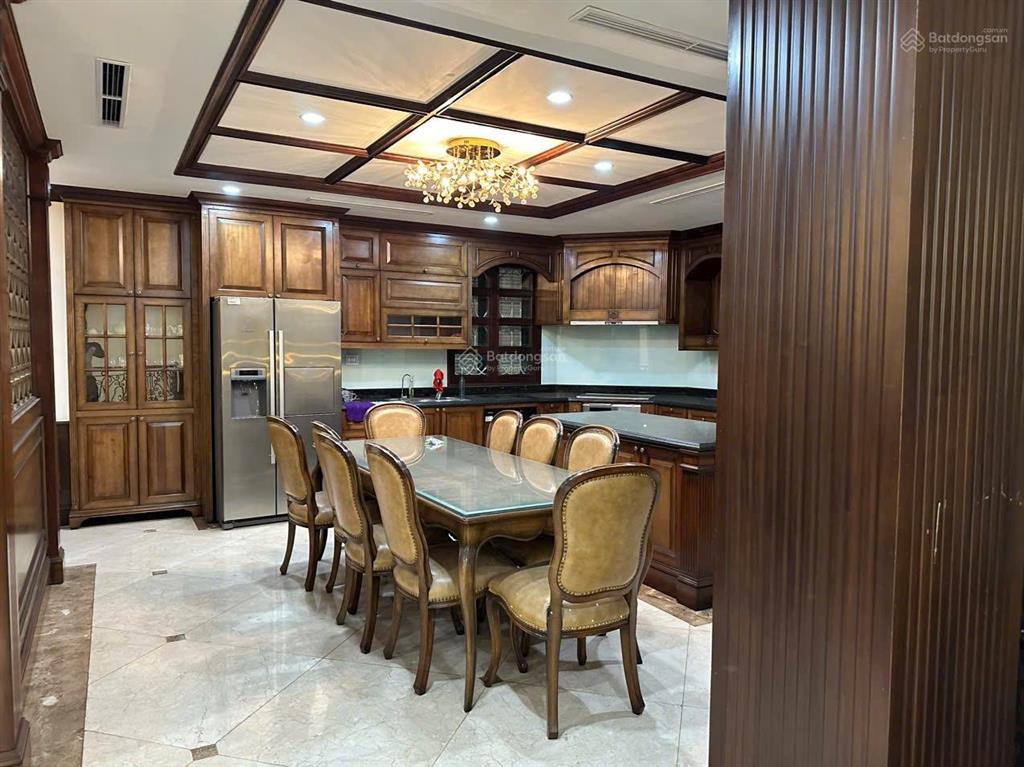 Bán biệt thự đẹp góc 2 mặt tiền đường khu bên sông phường hiệp bình chánh tp thủ đức