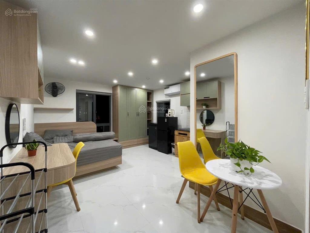 Bán toà nhà chdv thu nhập 225tr/tháng mặt tiền đường phường 7 quận gò vấp tp hcm