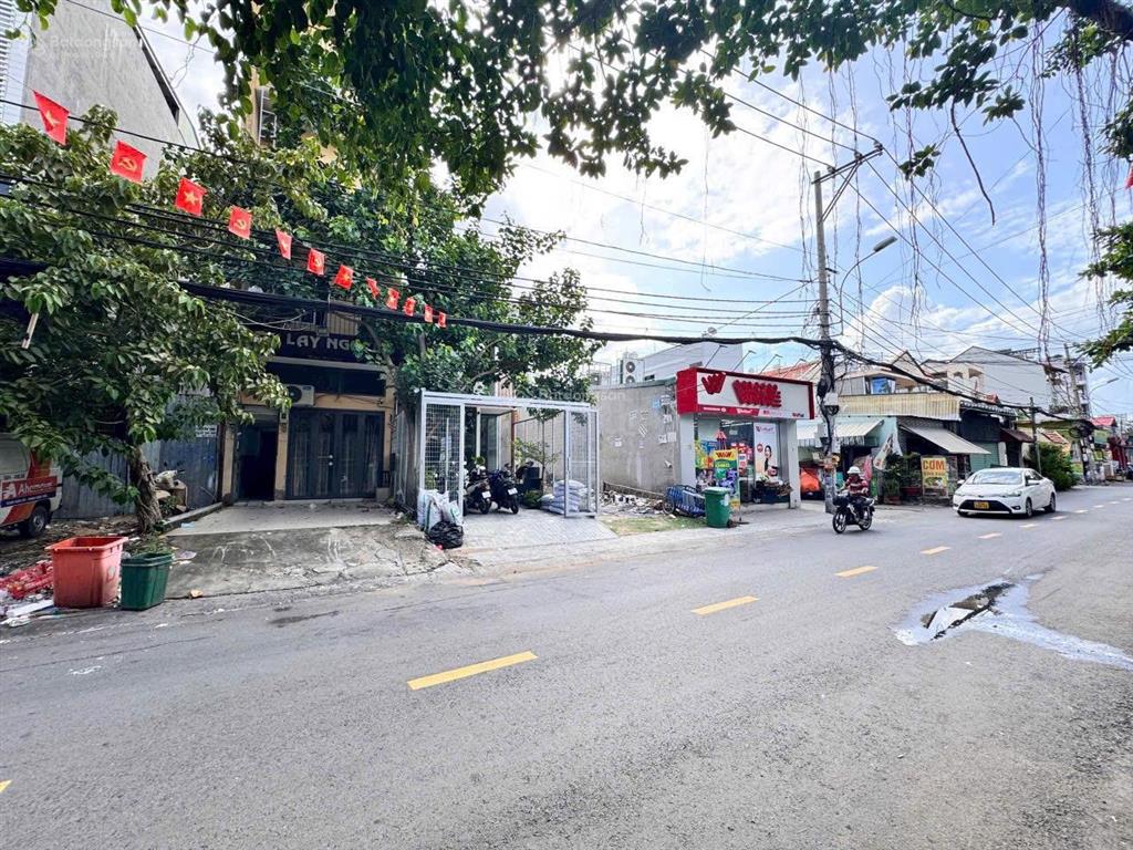 Bán đất xd hầm 6 tầng mặt tiền đường 18 khu bên sông phường hiệp bình chánh tp thủ đức