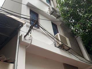 Bán nhà dân xây phú thượng, đẹp, ở ngay, 4 tầng, 3 ngủ  40m2  mt4.6  dưới 9 tỷ