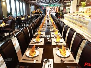 Cho thuê nhà mặt phố phan đình phùng. dt 70m2x5t, mt 7m. giá thuê 80tr/th.  0968 219 ***