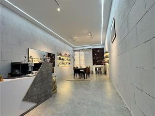 Cho thuê nhà nguyên căn 243m2 đường trần hưng đạo, quận 1