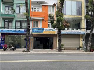 Quận 7  cho thuê nhà đường số 65 kdc tân quy đông 8x12m, trệt 3 lầu