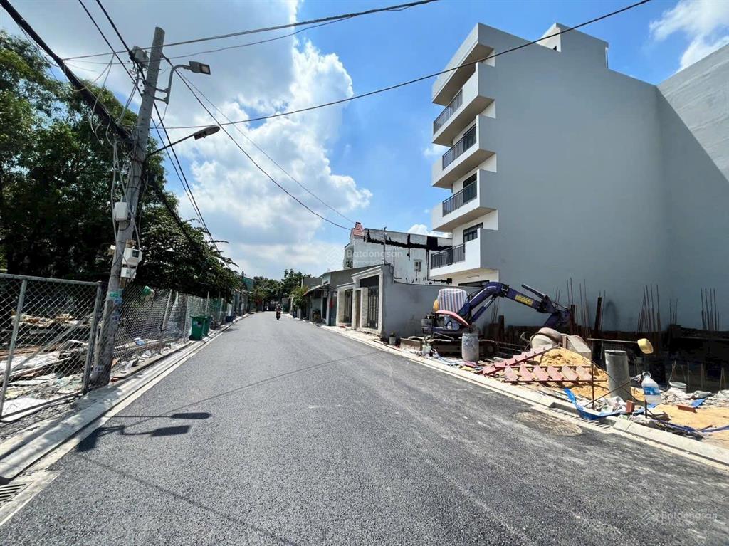 Bán đất (5,3x20m = 111m2) mặt tiền đường số 11, hiệp bình phước! xây dựng hầm 5 lầu, xây dựng tự do