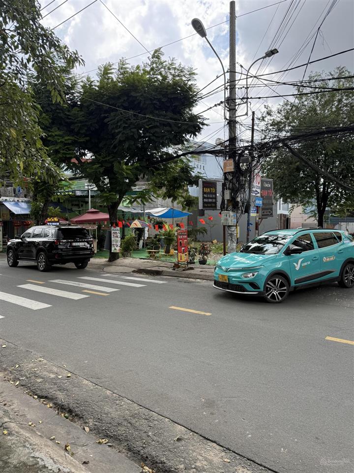 Bán đất 2mặt tiền đường 8linh xuânthủ đức.dt243m2,thổ cư 100%.giá 15tỷ