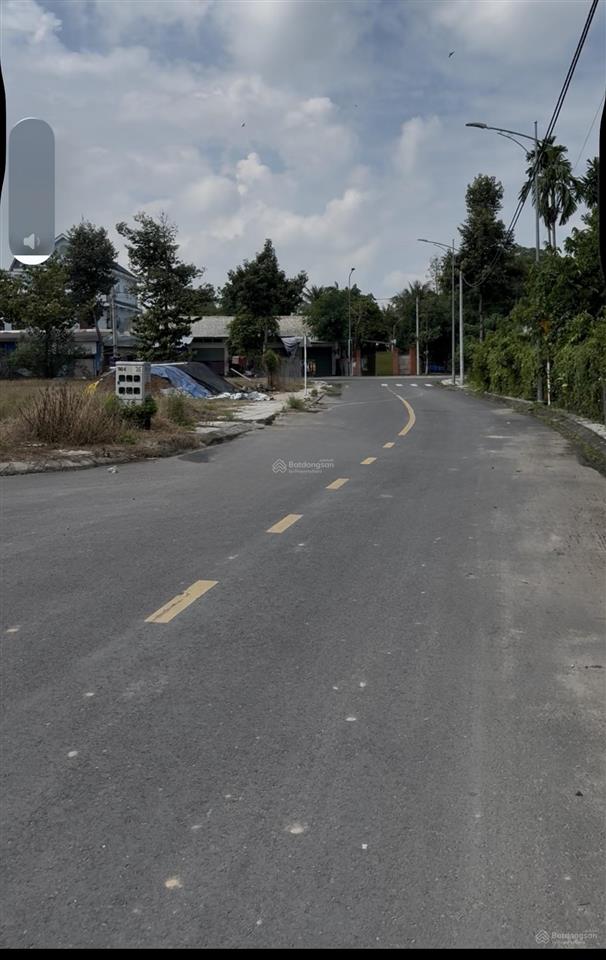 Bán đất ngay đường bờ bao sông sài gòn,dt 1000m2giá bán 28tỷ 0389 979 ***