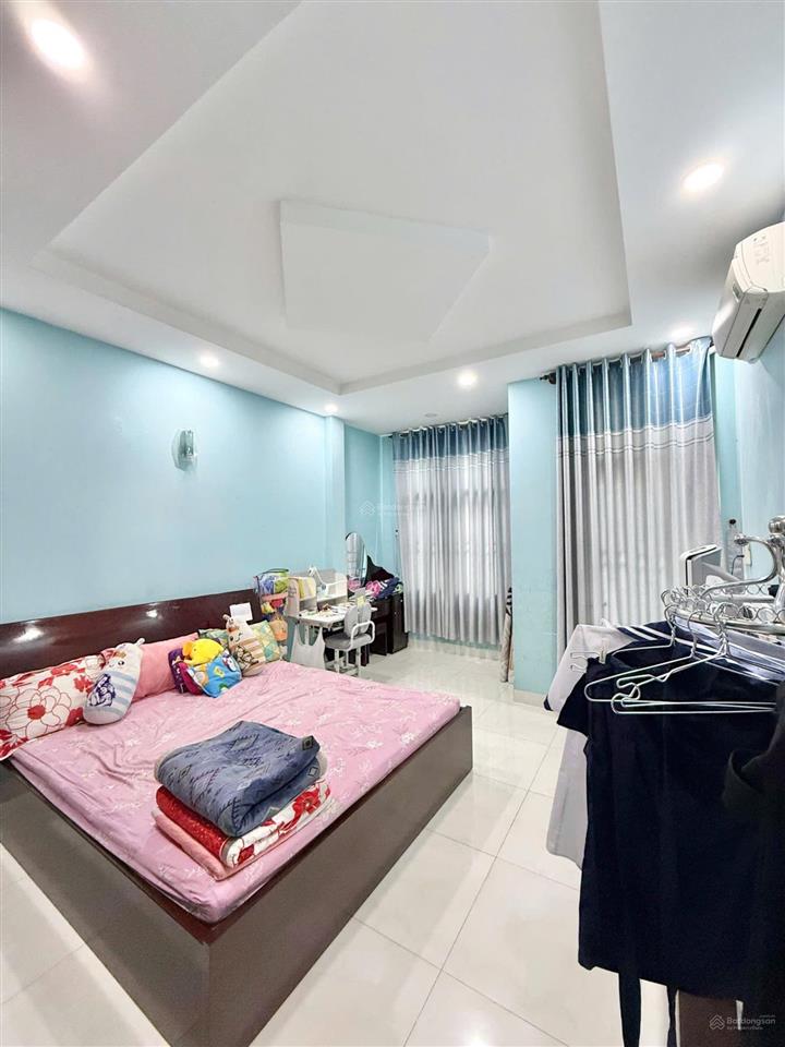 Bán nhà 1trêt 2lầu ngay quốc lộ 13hiệp bình phướcthủ đức.giá 6,8tỷ. 0389 979 ***