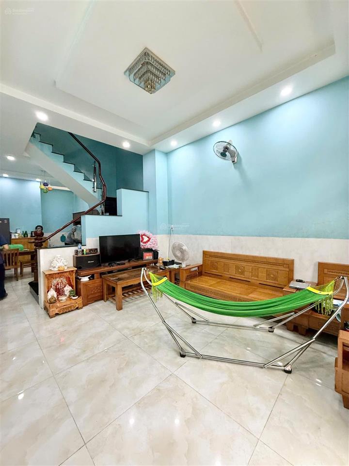 Bán nhà 1trêt 2lầu ngay quốc lộ 13hiệp bình phướcthủ đức.giá 6,8tỷ. 0389 979 ***