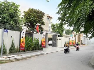 Bán đât mặt tiền đường số 8hbpthủ đức.100m2 giá 6,85tỷ còn thương lượng.