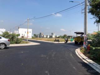 Bán 2 nền đất ngay cổng chào ktx đại học luật  2,88 tỷ/56m2
