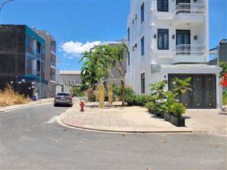 Bán nền góc 2 mt đẹp nhất đường võ văn hát 5,4 tỷ/75,5m2