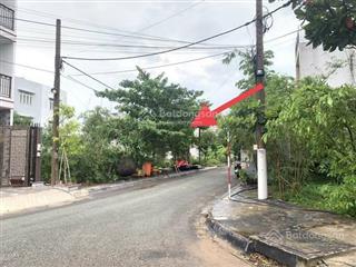 Bán nền nhà phố  hướng đông nam khu dân cư đông dương 4,65 tỷ/100m2