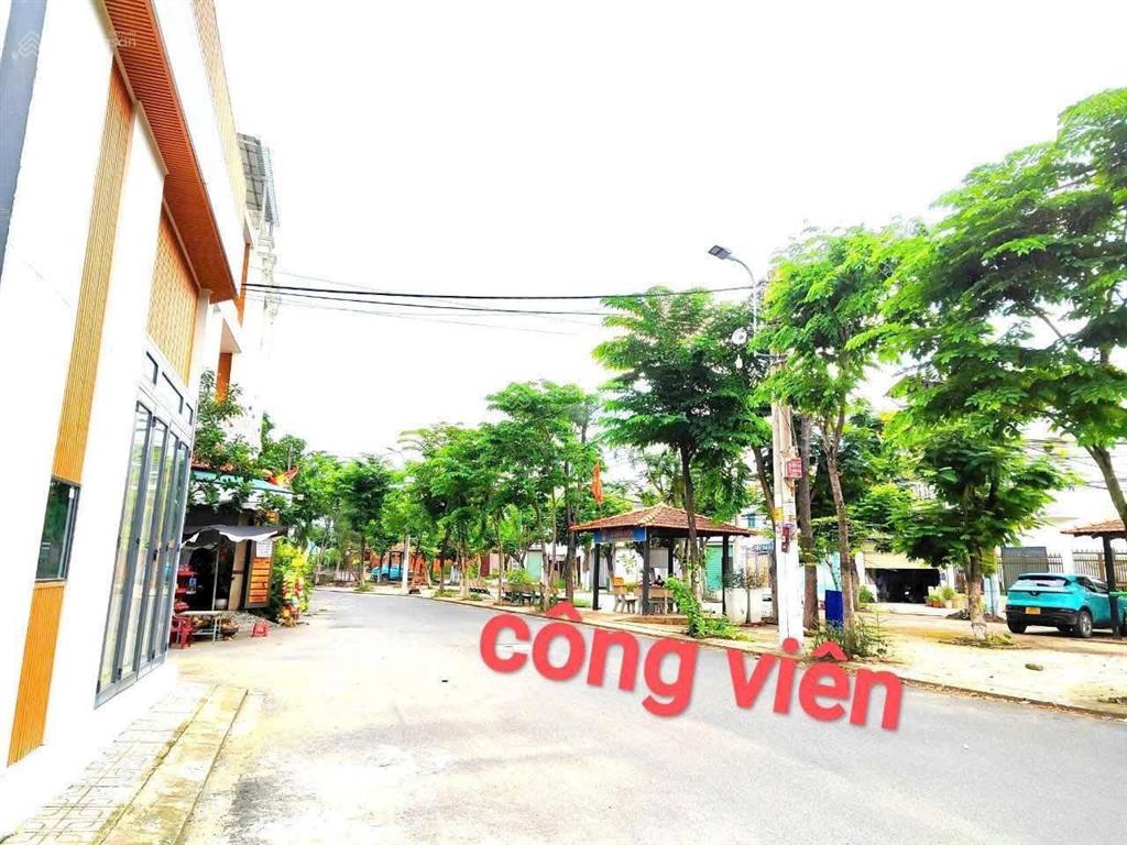Bán đất mặt tiền hẻm 45 trường lưu