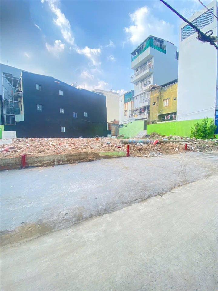 Bán 6 nền fo  ngay chợ tăng nhơn phú a