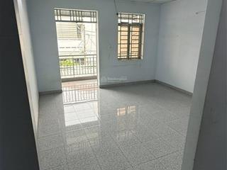 Nhà 1t 1 lầu  ngay ubnd p. long trường  6,4 tỷ/120m2