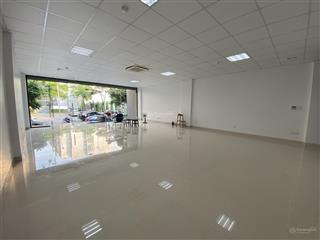 Cho thuê sàn văn phòng mặt phố trần thái tông giao duy tân, dt 100m2, 120m2, 220m2