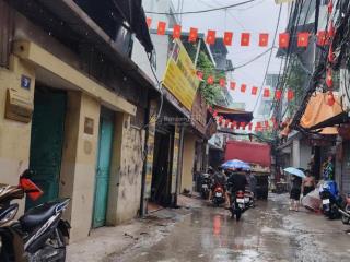 Tòa nhà ccmn 17 phòng khép kín  tương lai gần ra mặt phố  thang máy hiện đại  pccc đảm bảo