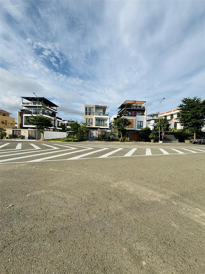 Bán lô đất nền biệt thự view công viên lớn siêu hiếm gói 3 kđt mỹ gia, hướng nam đường 18m