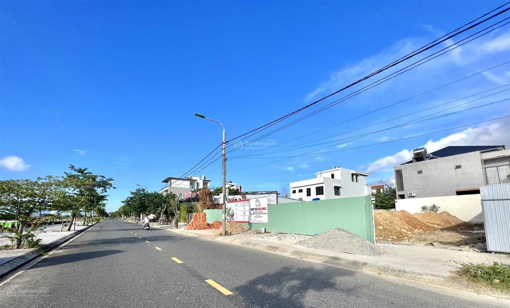 Đất bt 300m2 đường tôn thất dương kỵ  ngay bờ đệm đất bồi phong thủy tốt