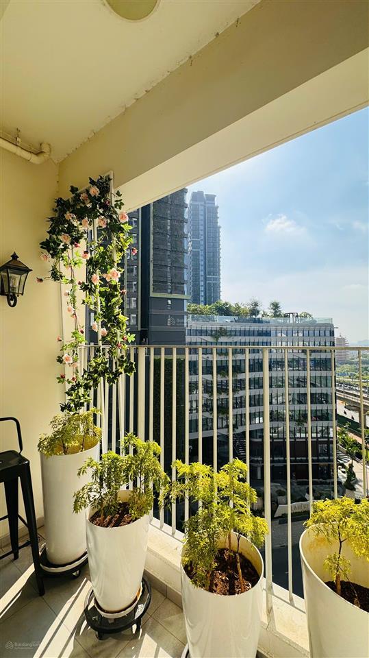 Bán gấp căn hộ 1pn masteri an phú thảo điền quận 2 đầy đủ nội thất giá rẻ 6,3 tỷ view thoáng có sổ