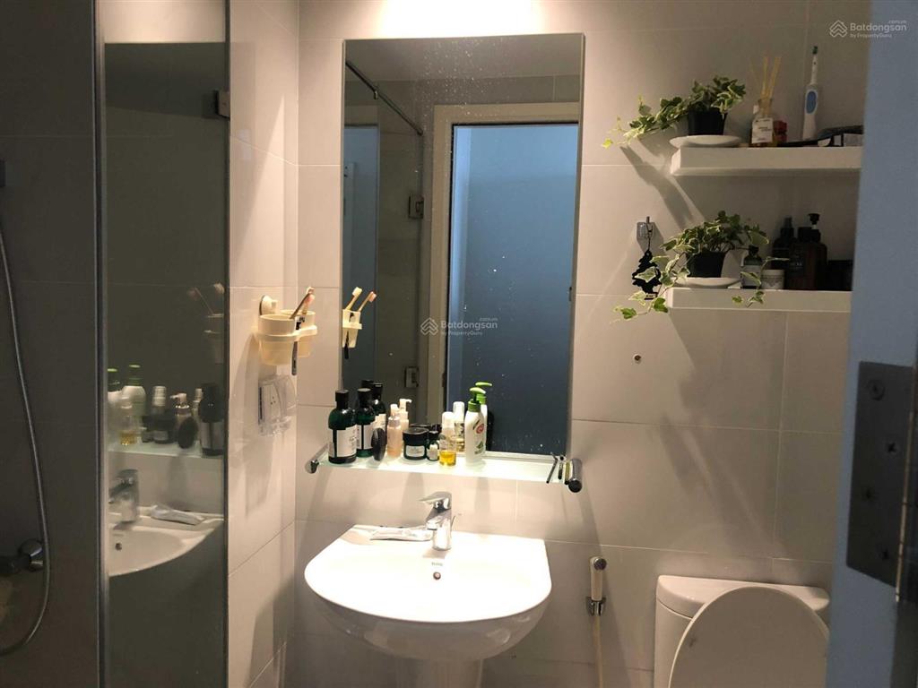 Bán gấp căn hộ 2 phòng ngủ masteri an phú thảo điền quận 2 full view thoáng giá rẻ 7,75 tỷ sổ sẵn