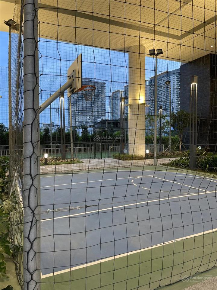 Hot! bán gấp căn hộ 2 phòng ngủ one verandah thạnh mỹ lợi view sông kiểu 2 view đẹp. giá rẻ 8,3 tỷ