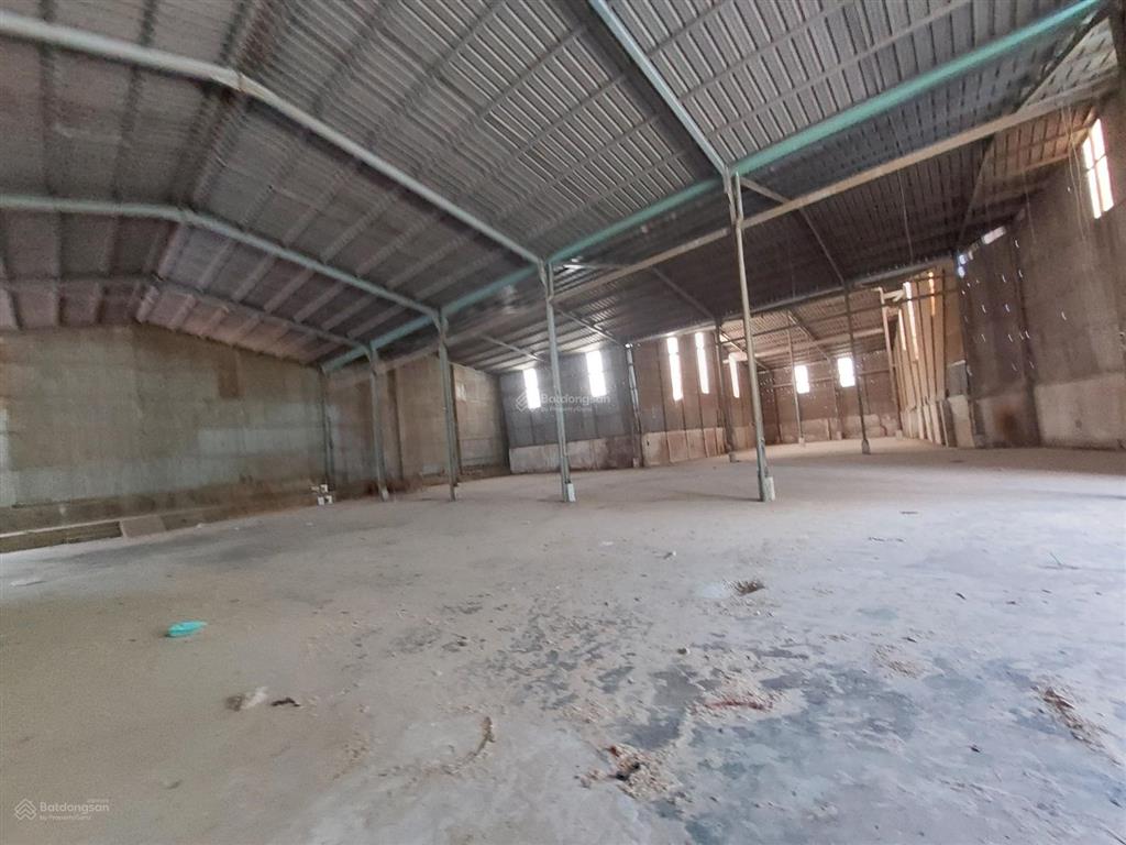 Cho thuê xưởng 1500m2, pccc vách tường, giá rẻ. thuận an, bình dương