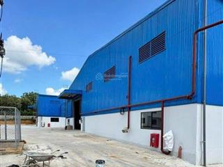 Cho thuê xưởng khuôn viên 11.000m2.nhà xưởng 5600m2.pccc tự động,đầy đủ giây phép.khánh bình,tân uy