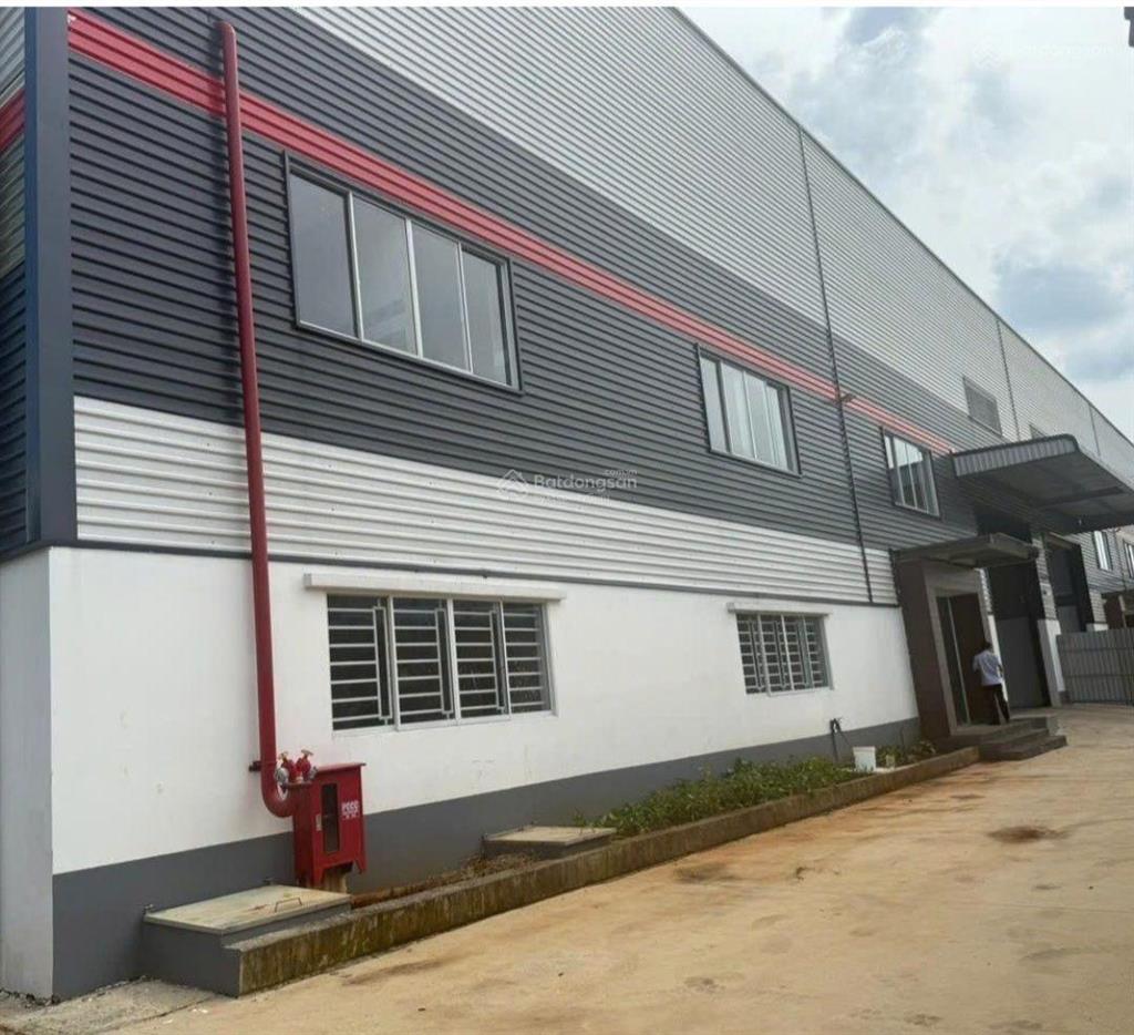 Cho thuê kho xưởng sản xuất 2400m2. trong khu công nghiệp đồng nai. giá 91.325,5 đ/m²/tháng