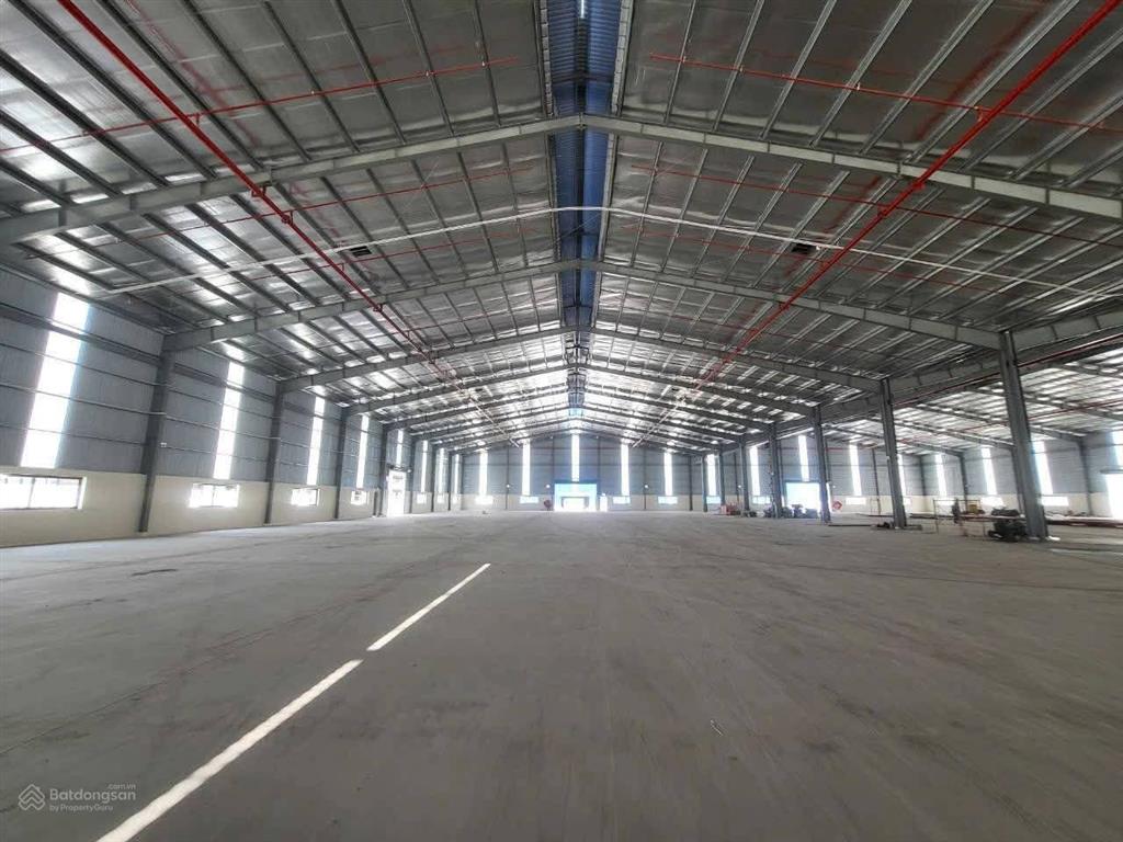Cho thuê kho xưởng sản xuất 2400m2. trong khu công nghiệp đồng nai. giá 91.325,5 đ/m²/tháng