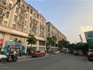 Bán nhà vạn phúc đối diện himlam tố hữu, 60mx4tầng, phân lô vỉa hè, hai oto tránh, kinh doanh.