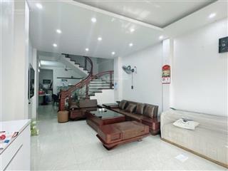 Bán nhà văn quán 55m 4 tầng, mt 4m, ngõ xe ba gác, oto cách đúng 10m, gần trường tiểu học nguyễn du