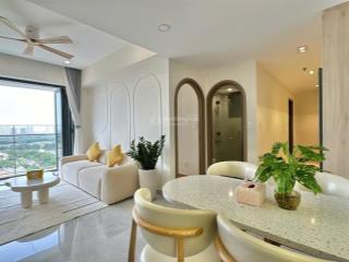 Bán căn hộ giá tốt phú mỹ hưng,78m2 thiết kế 2pn dự án hưng phúc 1, view biệt thự, full, giá 6.5 tỷ