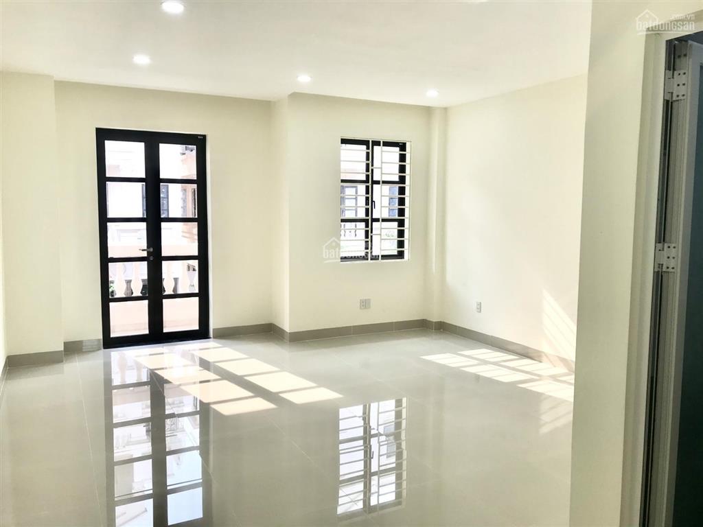 Cho thuê nguyên căn cityland park hills 40tr/tháng