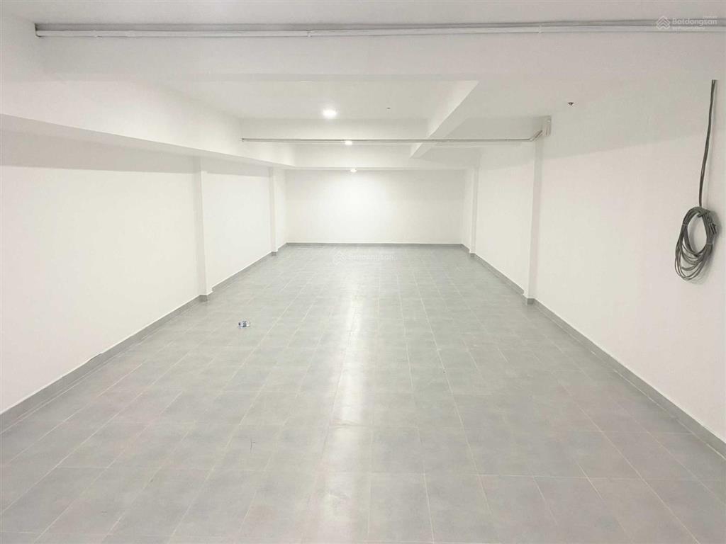 Cho thuê nhà phố ngay cityland hướng tây p10 gò vấp