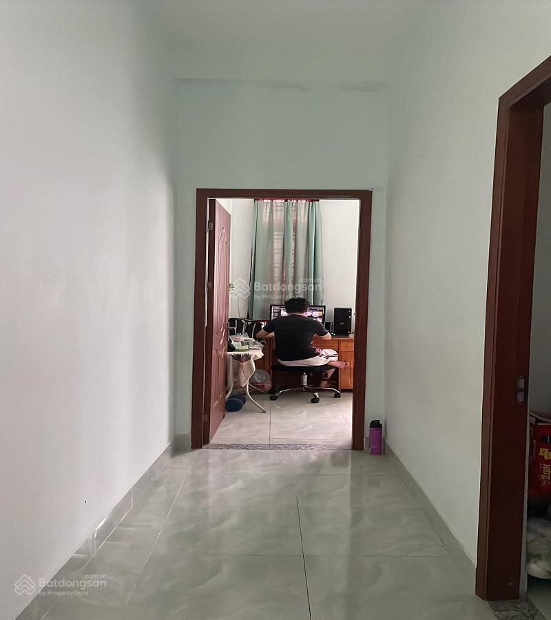 Xe hơi đỗ cổng, dương đức hiền, tây thạnh, tân phú, 120m2, 2 tầng, ngang 5m, nở hậu giá rẻ