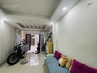 Xe ngủ trong nhà cmt8 p5, tân bình, 60m2, 3 tầng, mới, ở ngay, hơn 8 tỷ